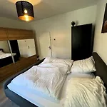 Jaybnb - Geraeumiges Apartment Am Hafen Von Dortmund